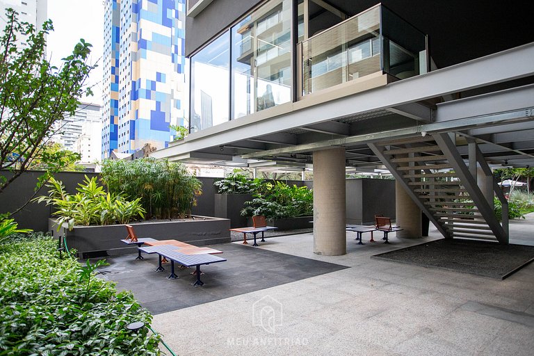 Comfortable Studio with Balcony near Paulista Avenue