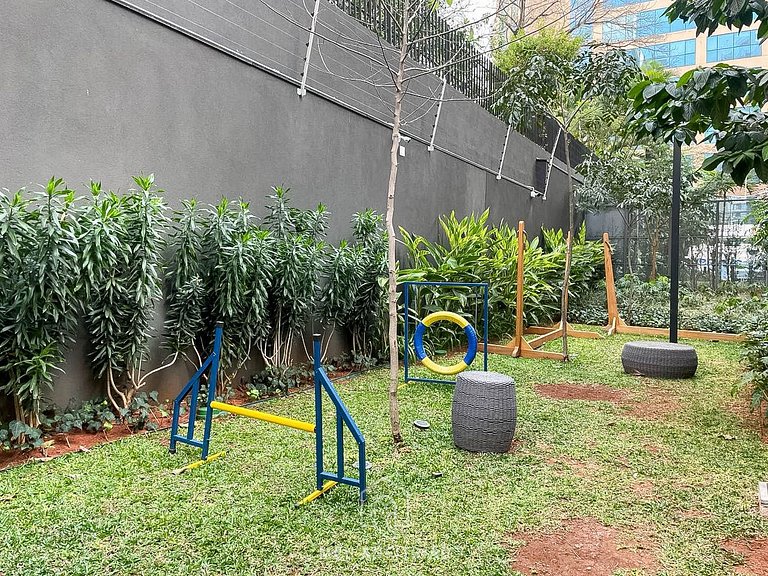 Apartment for 4, garage, 1km from Ibirapuera Park