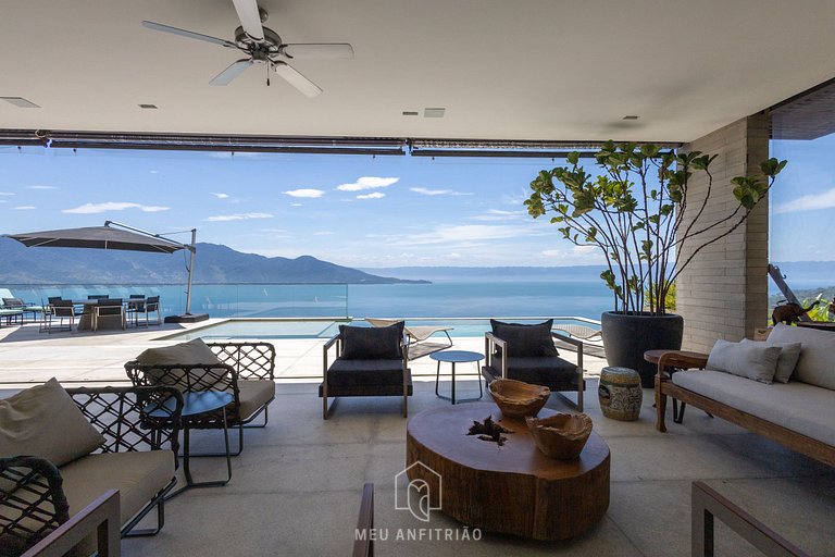 Mansion in Ilhabela