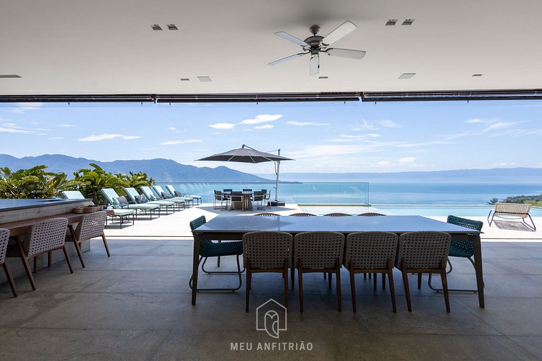 Mansion in Ilhabela