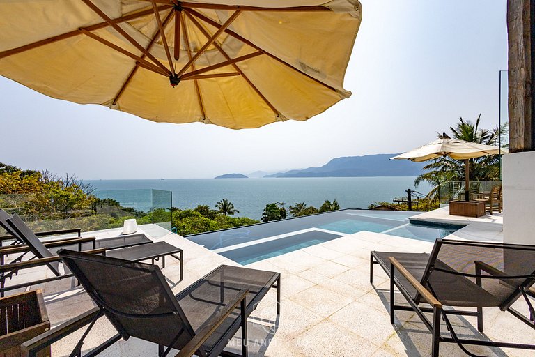 House in Ilhabela