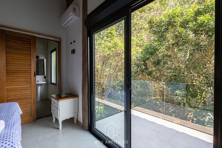 House in Ilhabela