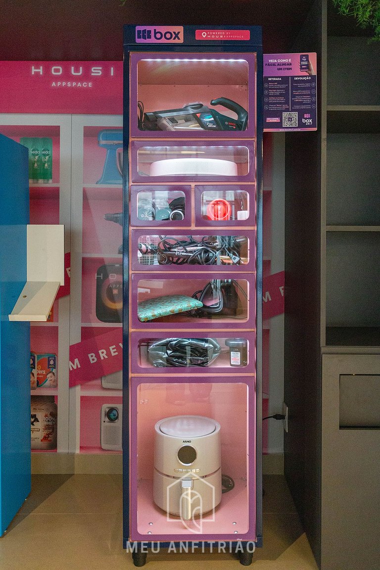 2 people, court and gym 1km from Av. Paulista