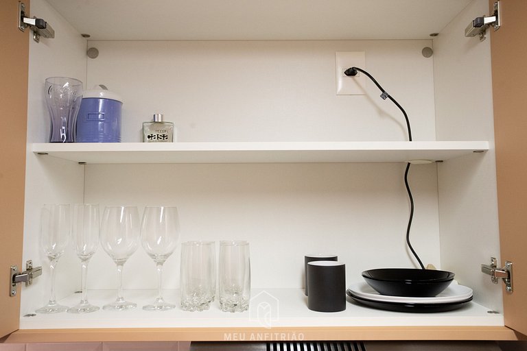 Apt with Pool and Parking - Near Avenida Paulista