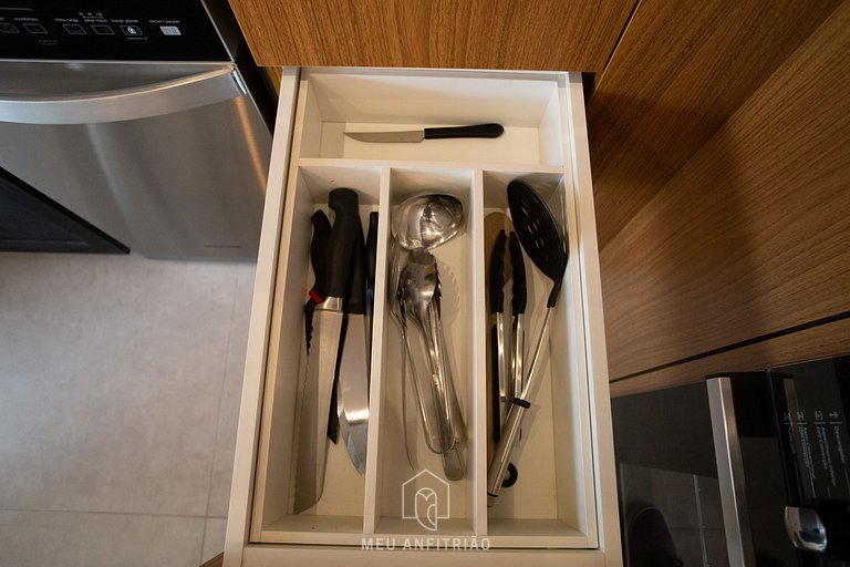 Apto Jardins SP - Perto do Metrô Trianon-MASP