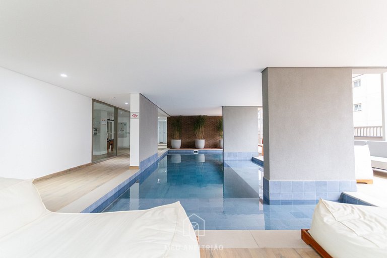 2 people | Heated pool | 500m from the subway
