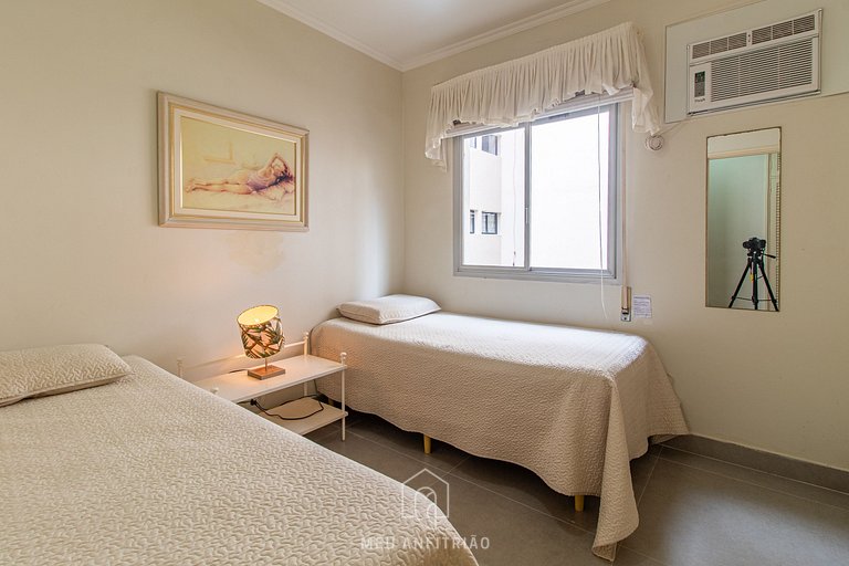 Apartment in Enseada Guarujá - Near Acqua Mundo