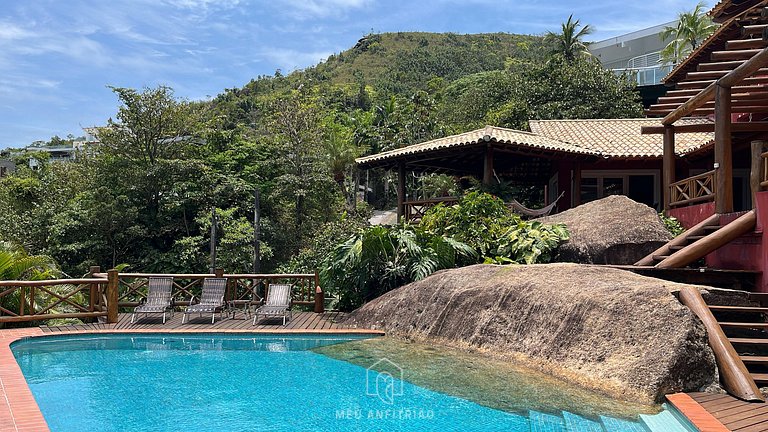 Mansion in Ilhabela