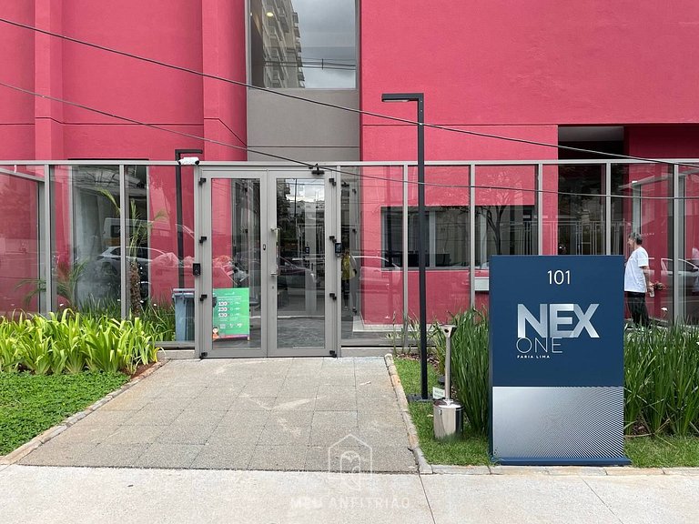 Studio novíssimo, varanda, lazer, 100m do metrô