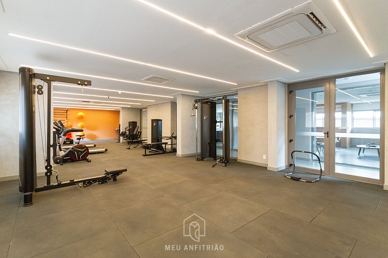 New studio, balcony, leisure, 100m from subway