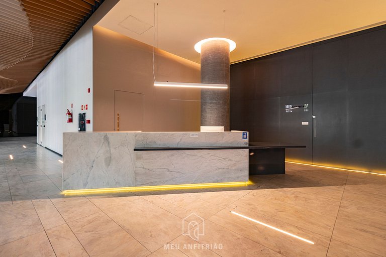 Spacious Studio with Balcony Near Faria Lima Avenue