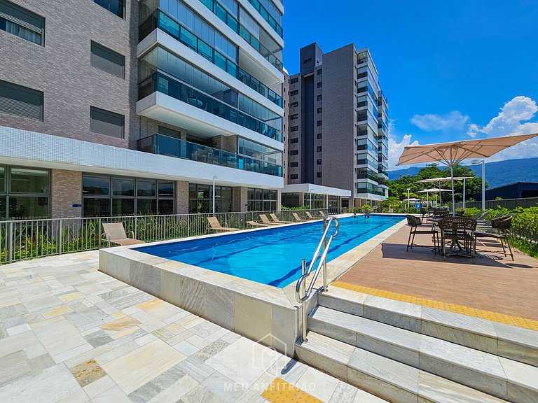 Apartment in Bertioga with Pool and Barbecue