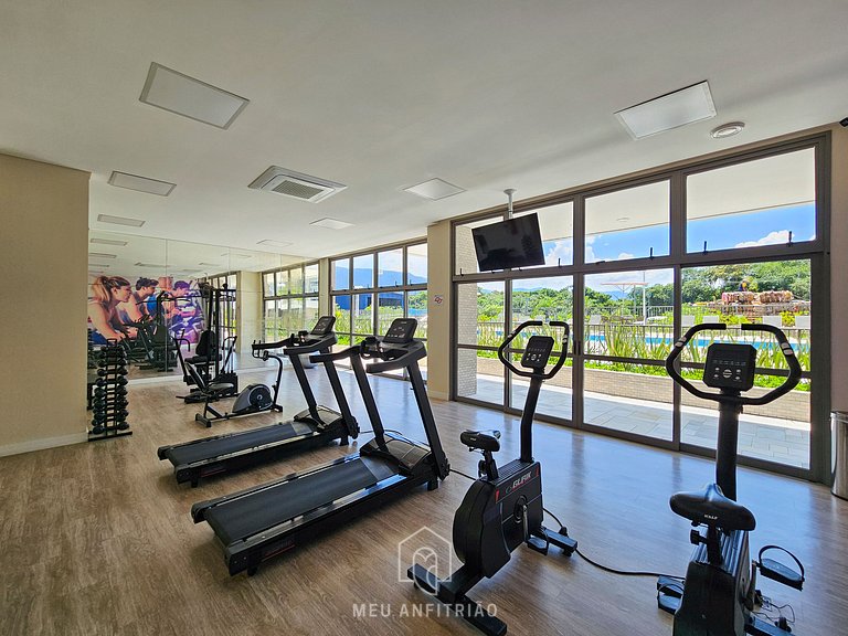 Apartamento en Bertioga con Piscina y Parrilla