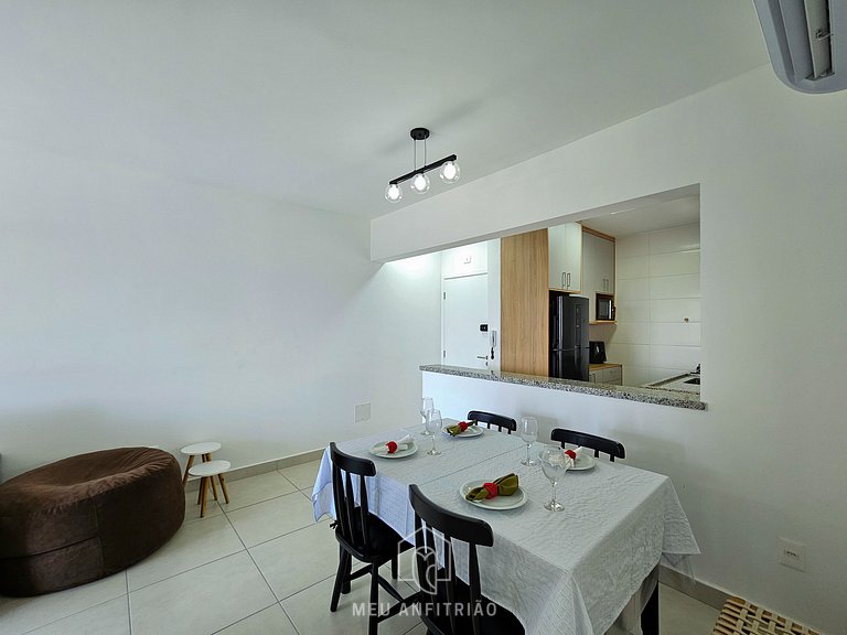 Apartamento en Bertioga con Piscina y Parrilla