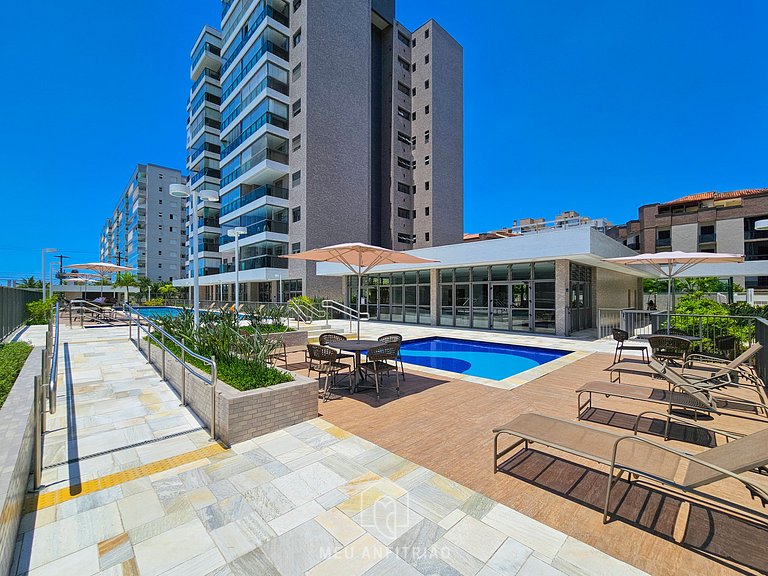 Apartamento en Bertioga con Piscina y Parrilla