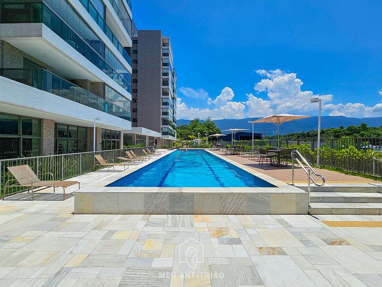 Apartamento en Bertioga con Piscina y Parrilla