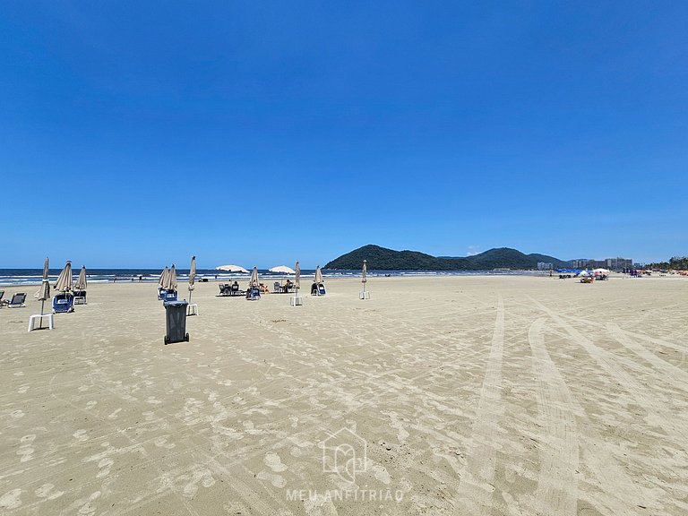 Apartamento em Bertioga com Piscina e Churrasqueira