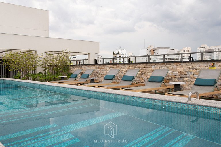 Queen bed and leisure near Congonhas Airport