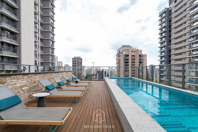 Queen bed and leisure near Congonhas Airport