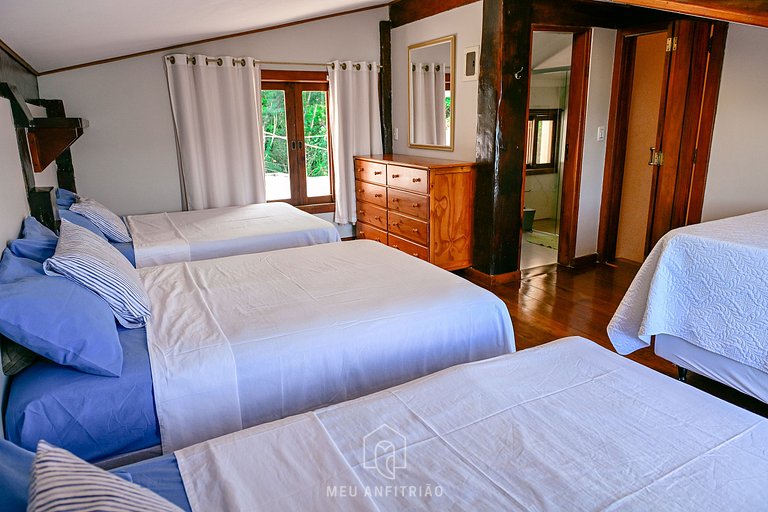 16 personas | Piscina clim. | Tenis | 900m playa