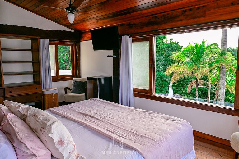 16 personas | Piscina clim. | Tenis | 900m playa