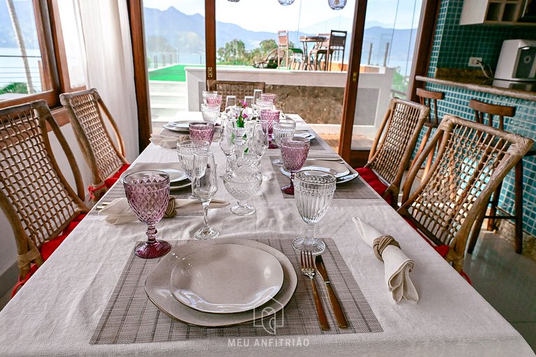 16 personas | Piscina clim. | Tenis | 900m playa