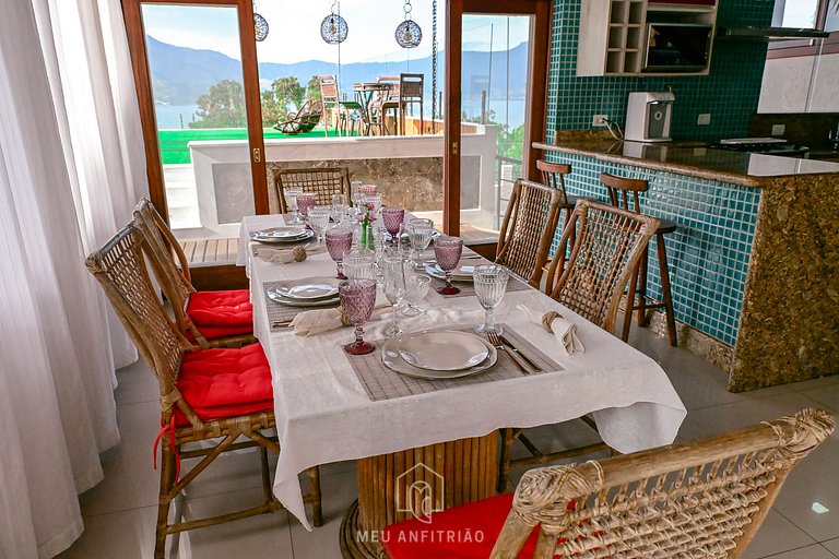 16 personas | Piscina clim. | Tenis | 900m playa