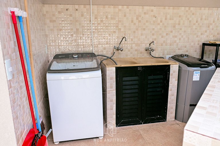 16 personas | Piscina clim. | Tenis | 900m playa