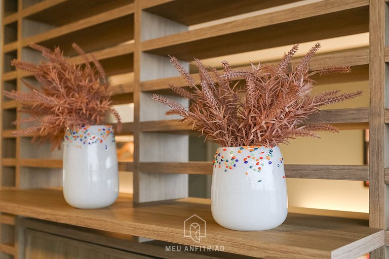 Spacious Studio with Balcony Near Faria Lima Avenue