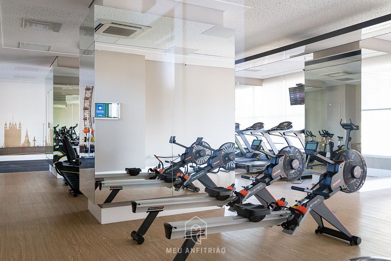 Comfortable Apartment for 4 with on Rua da Consolação