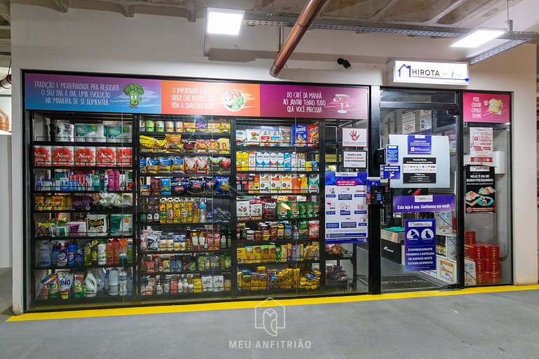 Comfortable Apartment for 4 with on Rua da Consolação