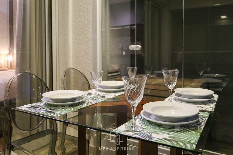 Comfortable Apartment for 4 with on Rua da Consolação