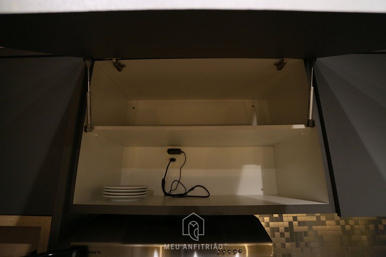 Comfortable Apartment for 4 with on Rua da Consolação