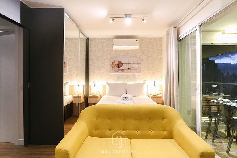 Comfortable Apartment for 4 with on Rua da Consolação