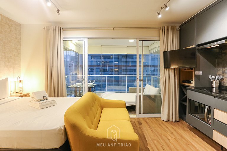 Comfortable Apartment for 4 with on Rua da Consolação