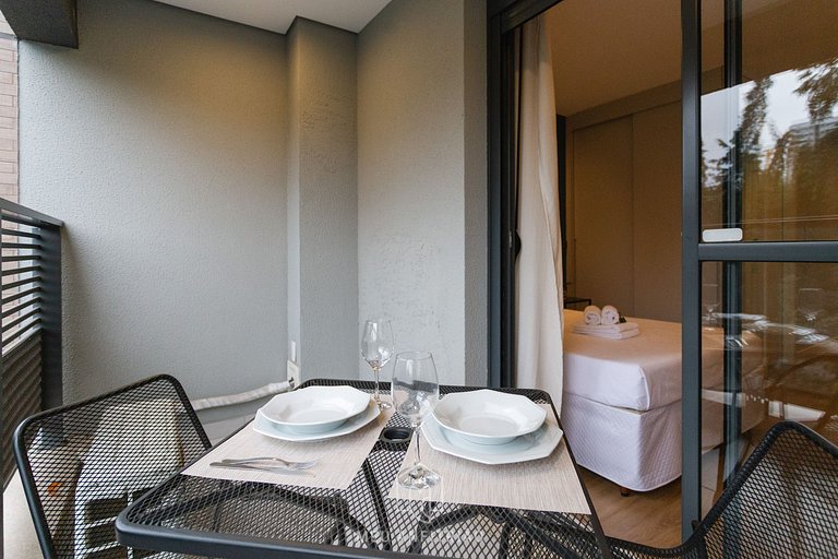 2 people, leisure & balcony 400m of Sumaré subway