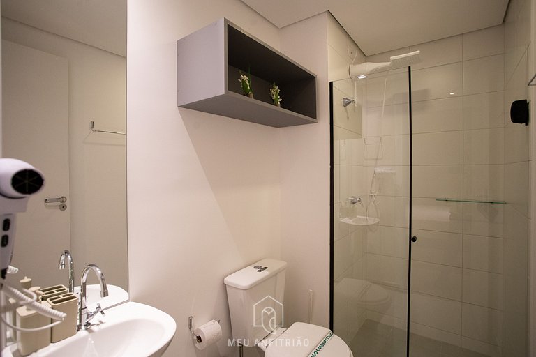 3 people & leisure 350m of Sírio-Libanês Hospital