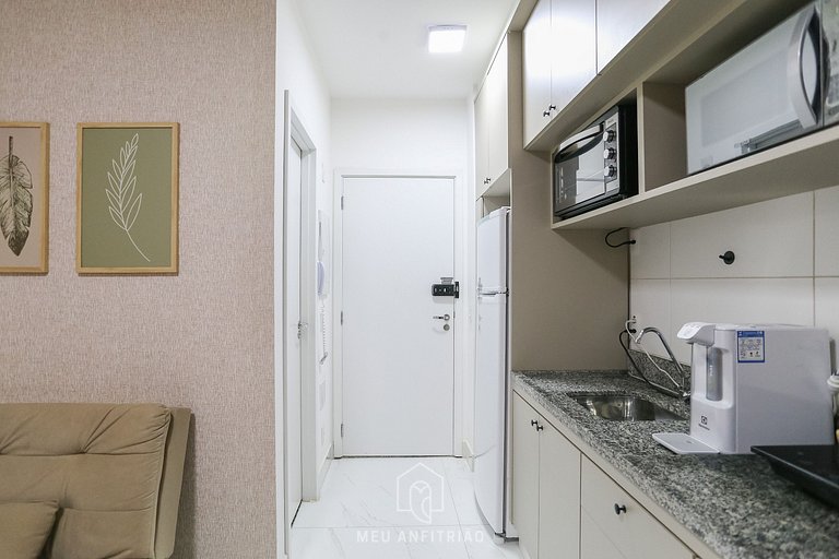 Large studio for 3 & garage 600m from the subway