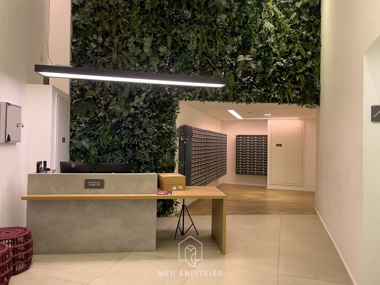 Large studio for 3 & garage 600m from the subway