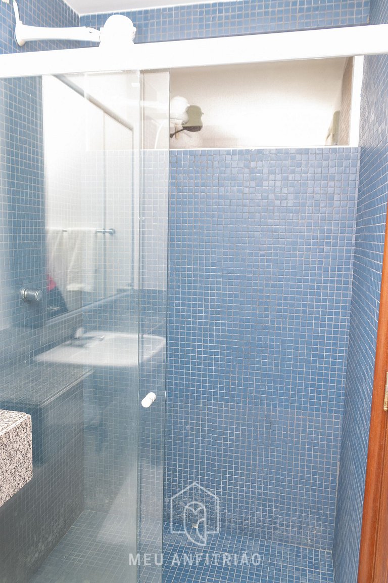 Beachfront house with garage in Guarajuba