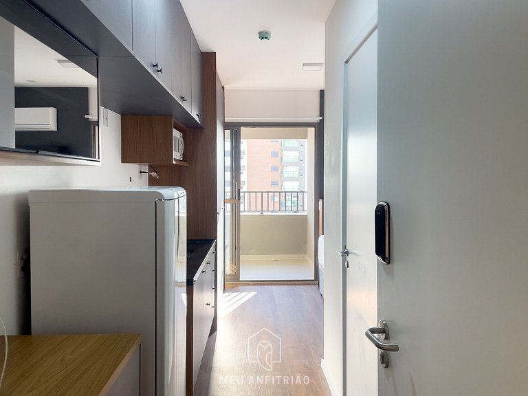Studio with balcony and leisure near Saúde subway