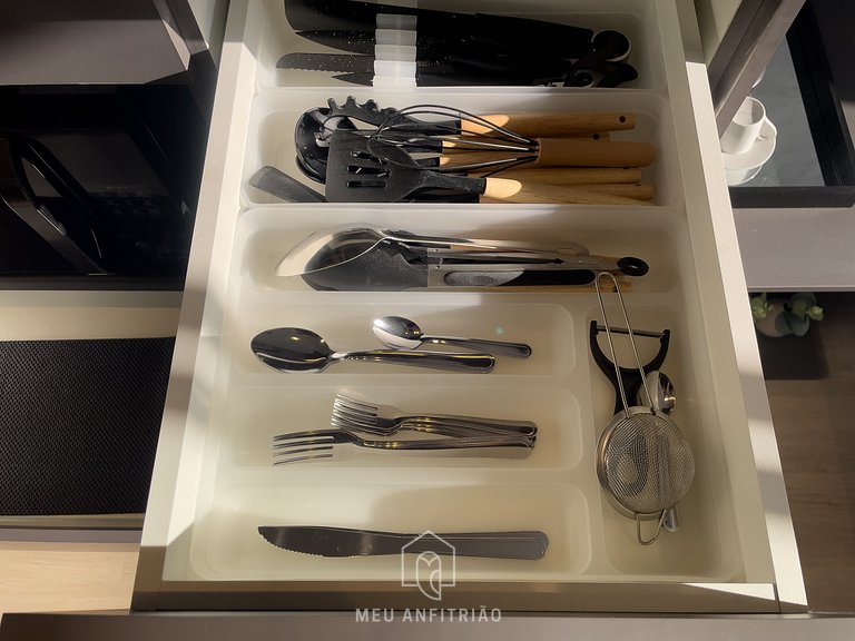 Studio for 3 w/ leisure 600m from Brooklin subway