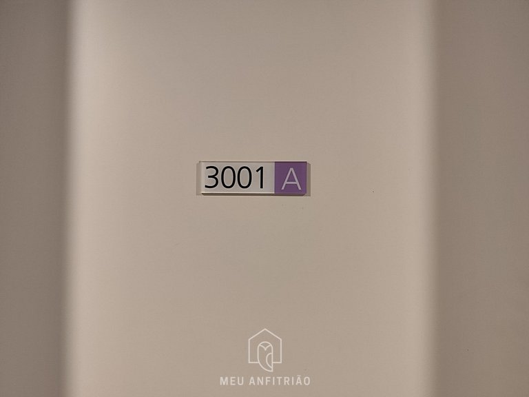 2 people, balcony and leisure 450m from the subway