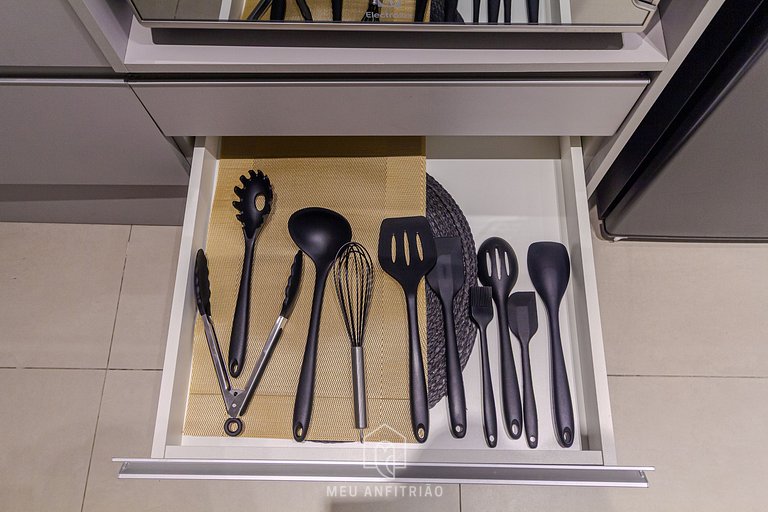 Complete studio for 2 w/ leisure in Paraíso subway