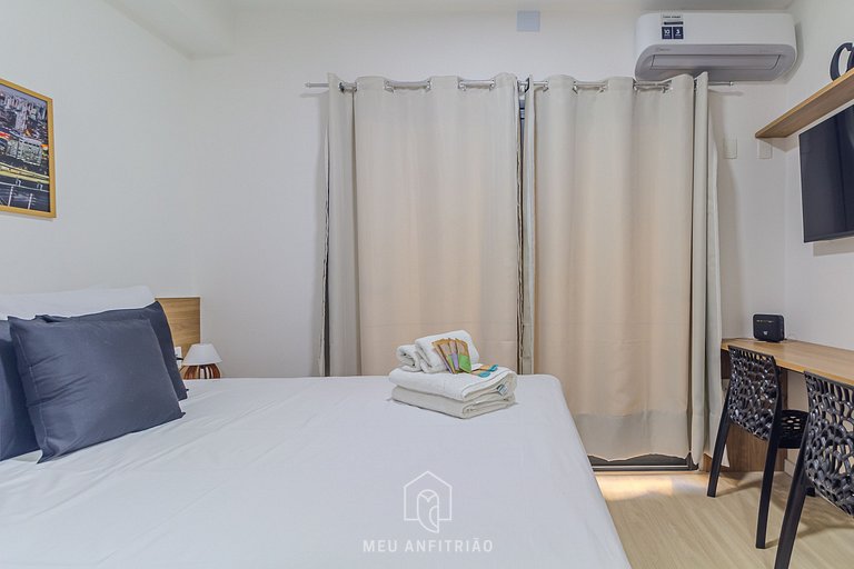 Balcony, kitchen, gym 2 km from Ibirapuera Park