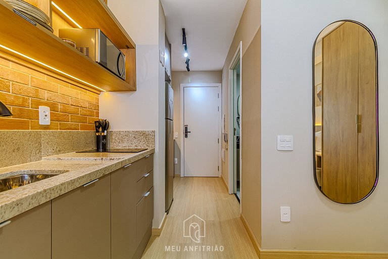 New studio, balcony, leisure, 100m from subway