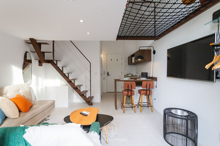 Estudio con mezzanine y balcón a 600m del metro en Vila Mari