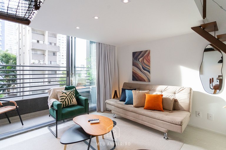 Estudio con mezzanine y balcón a 600m del metro en Vila Mari