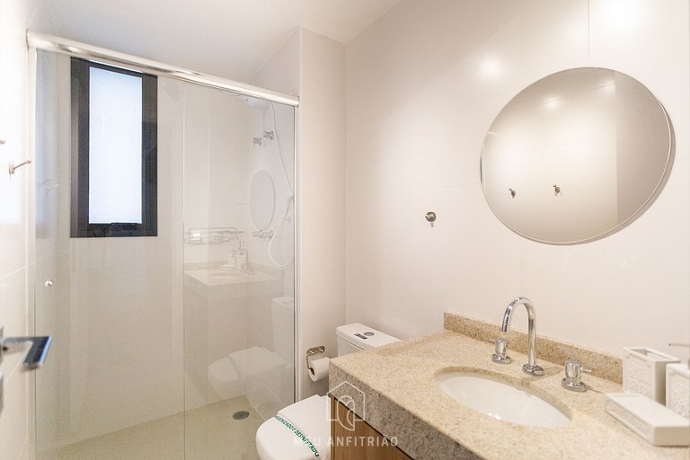 Studio p/ 2 com piscina próximo ao Beco do Batman