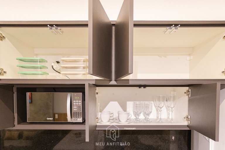 Studio p/ 2 com piscina próximo ao Beco do Batman